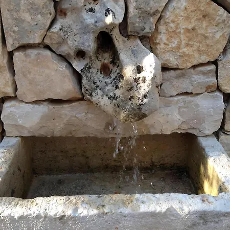 Wunderschoenes In Mit Balkon * Maslenica