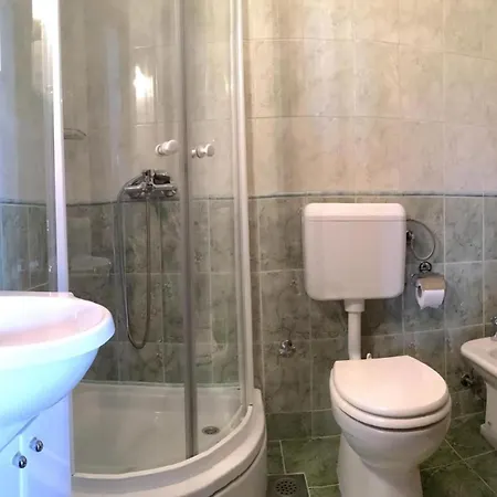 Apartment Wunderschoenes In Mit Balkon *